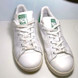 Adidas Stan Smith Sneaker Size 4